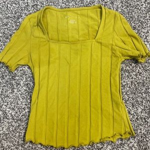 American eagle crop top greenish yellow